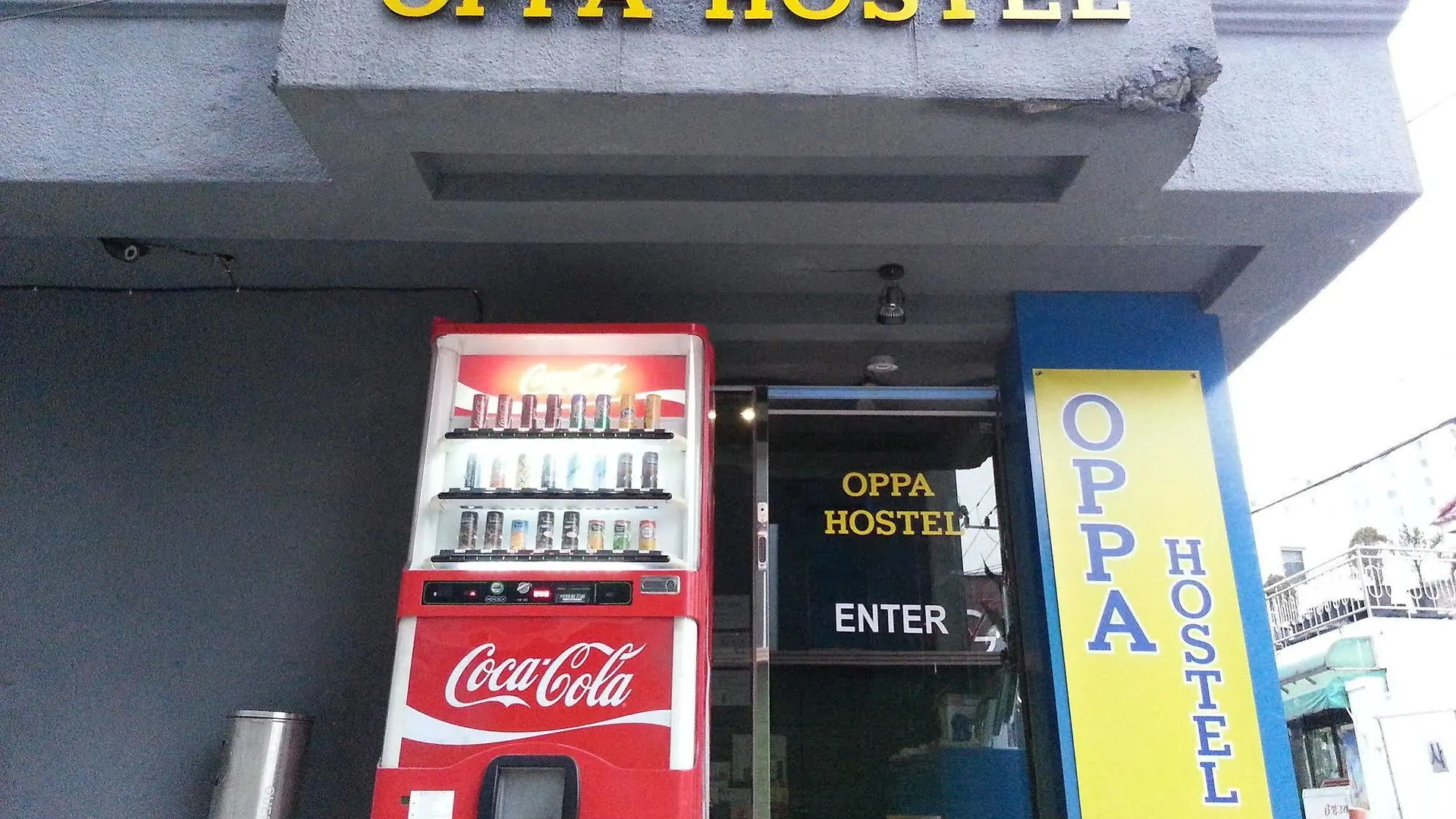 Oppa Hostel Seoul